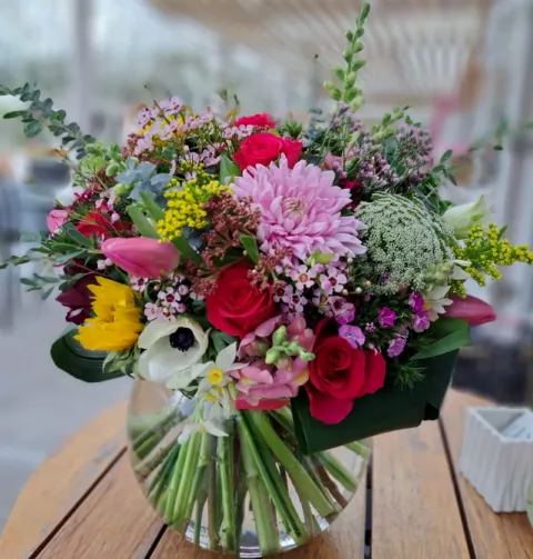 Small Bright Bowl Arrangement