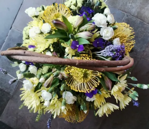 Sunshine basket