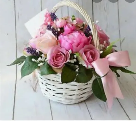 Small white basket